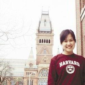 Tôn Hà Anh – Nữ sinh Việt Nam đạt điểm luận văn cao nhất lịch sử khi du học Mỹ