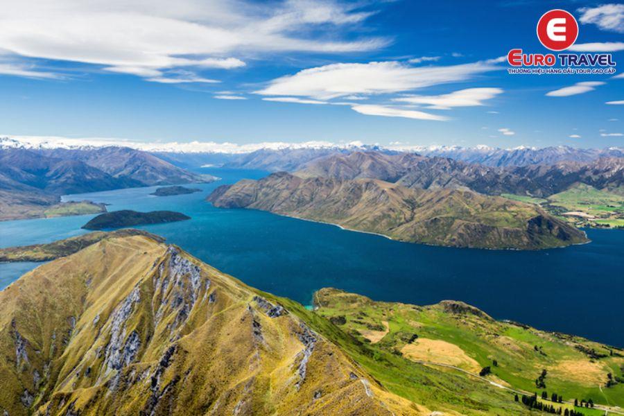 Cảnh quan mùa hè tại New Zealand