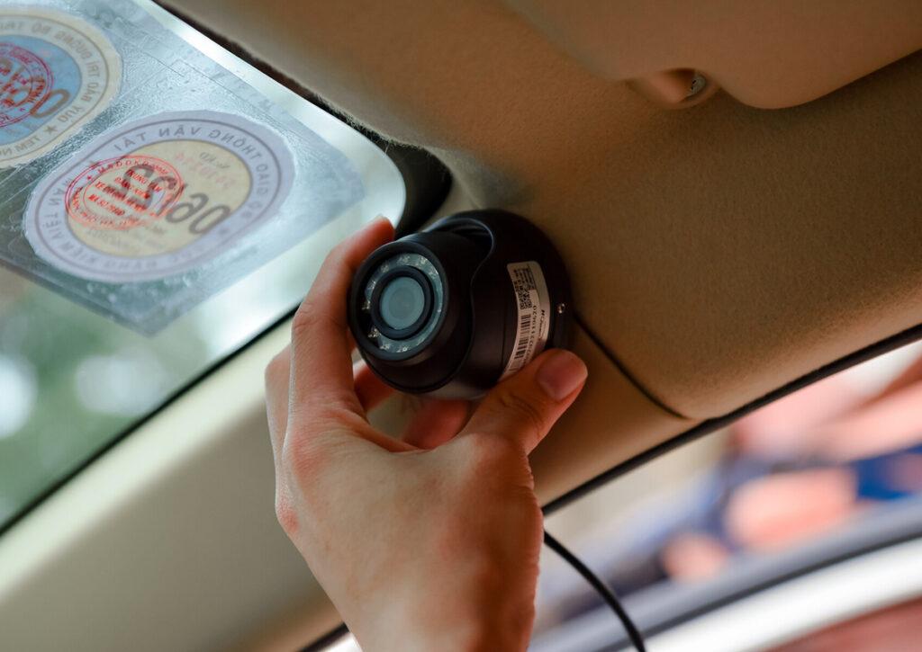 Lắp camera hành trình giám sát trên xe kinh doanh chở hành khách